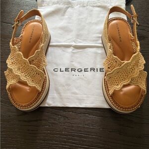 Robert Clergerie Women's Beige Crochet Sandals